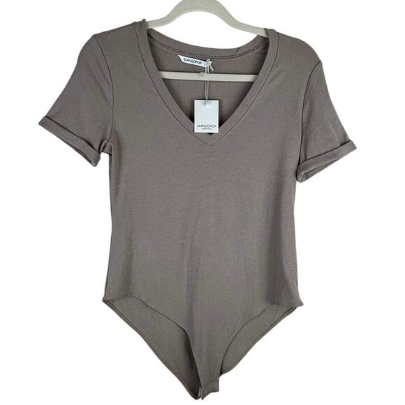 Mangopop Tops - NWT Mangopop Taupe Short Sleeve Bodysuit Size Large